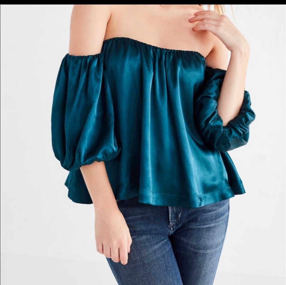 U O silky off the shoulders top